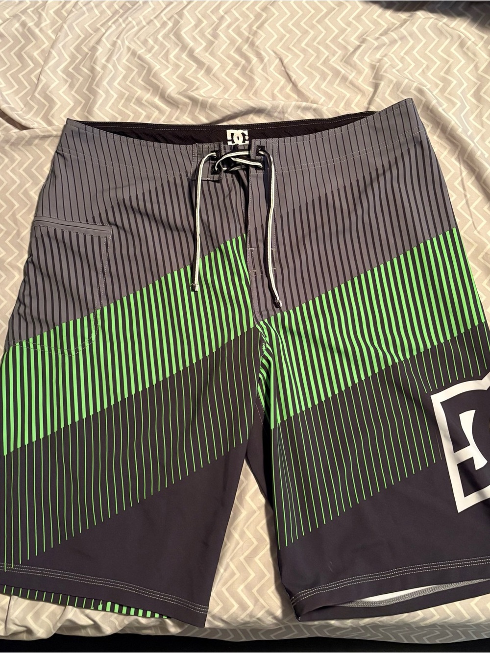 DC Shoe Co Men's Board Shorts / Swim Trunks